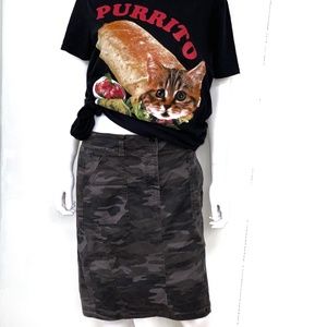 Loft Camo Skirt Size 6